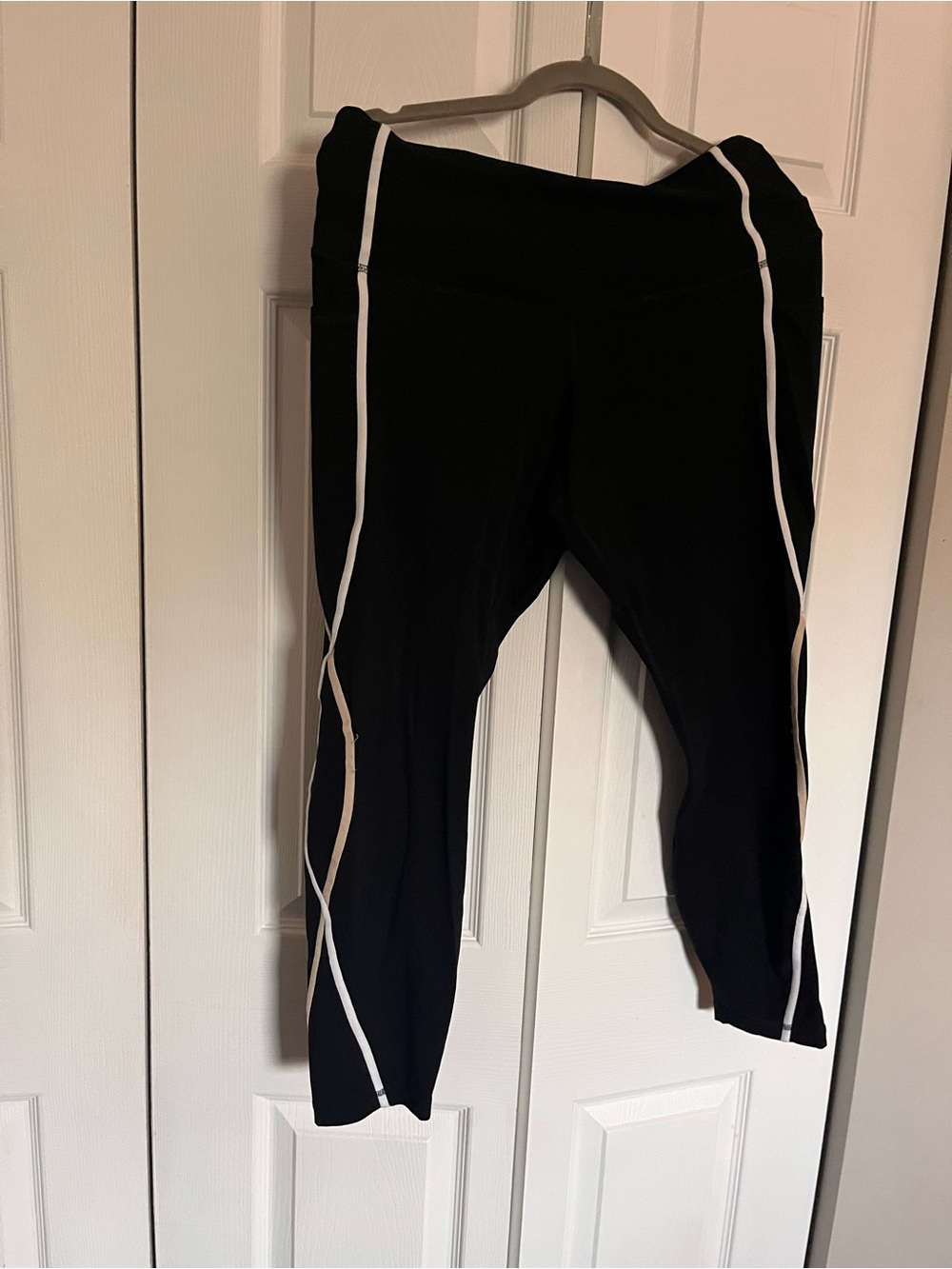 XXL Black Athletic Leggings with White and tan Side Stripe and side pockets
